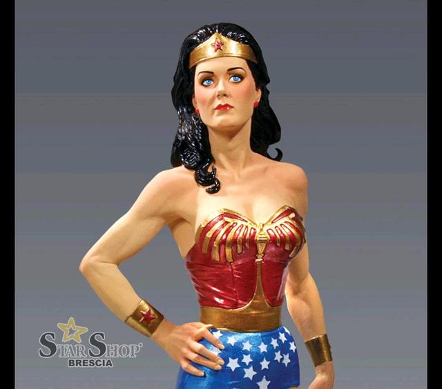 wonder woman hentai manga woman madhouse foto wonder statue carter resin lynda